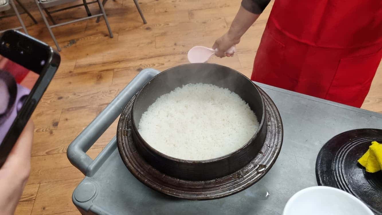 feed image 2