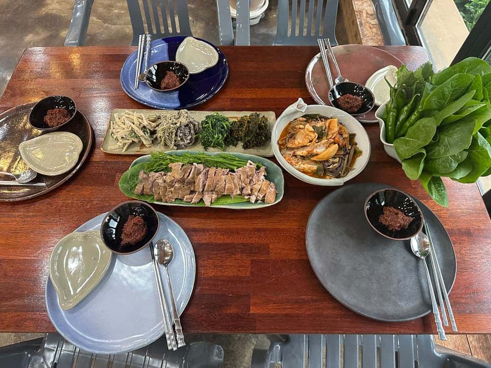 feed image 1