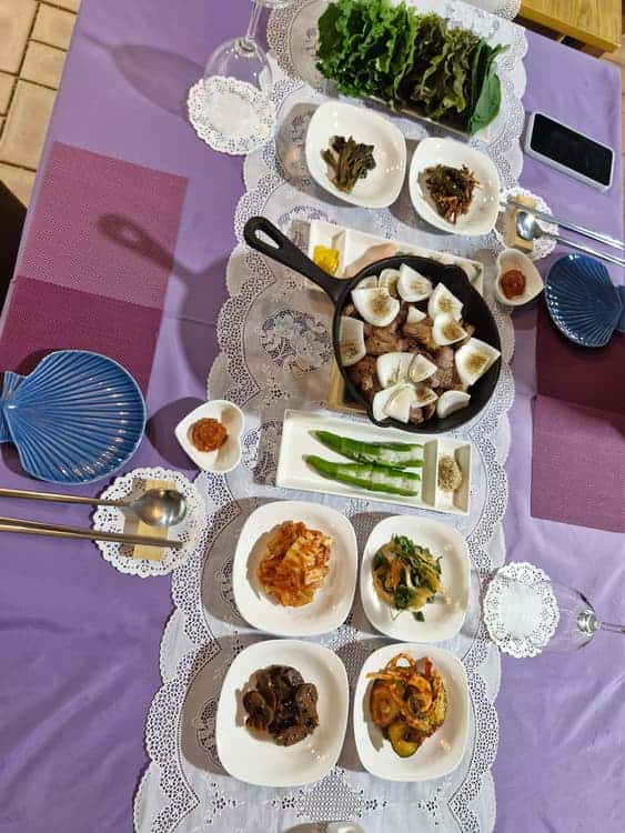 feed image 1