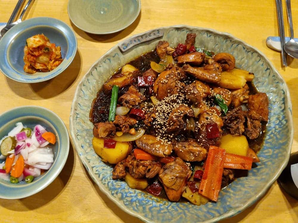 feed image 4