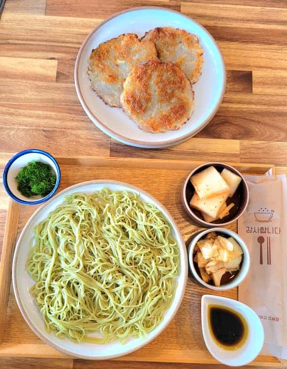feed image 3