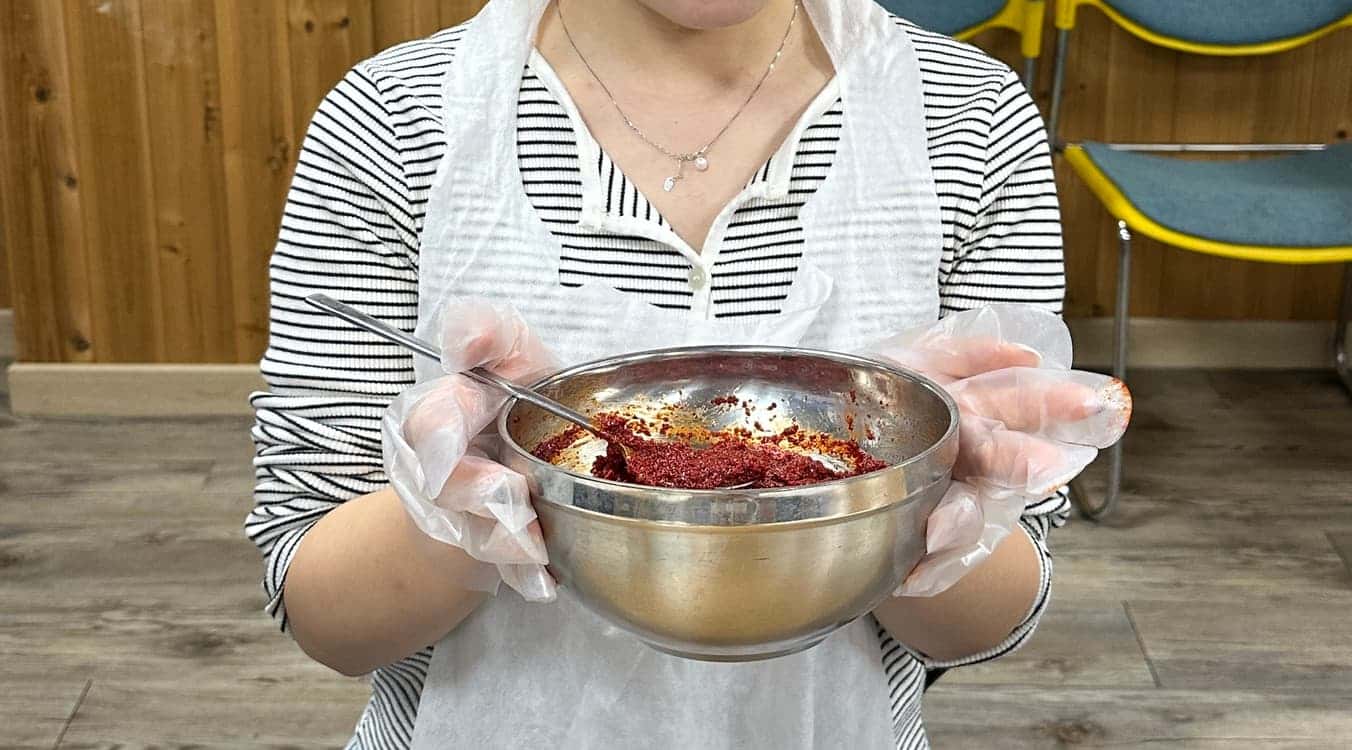 feed image 3