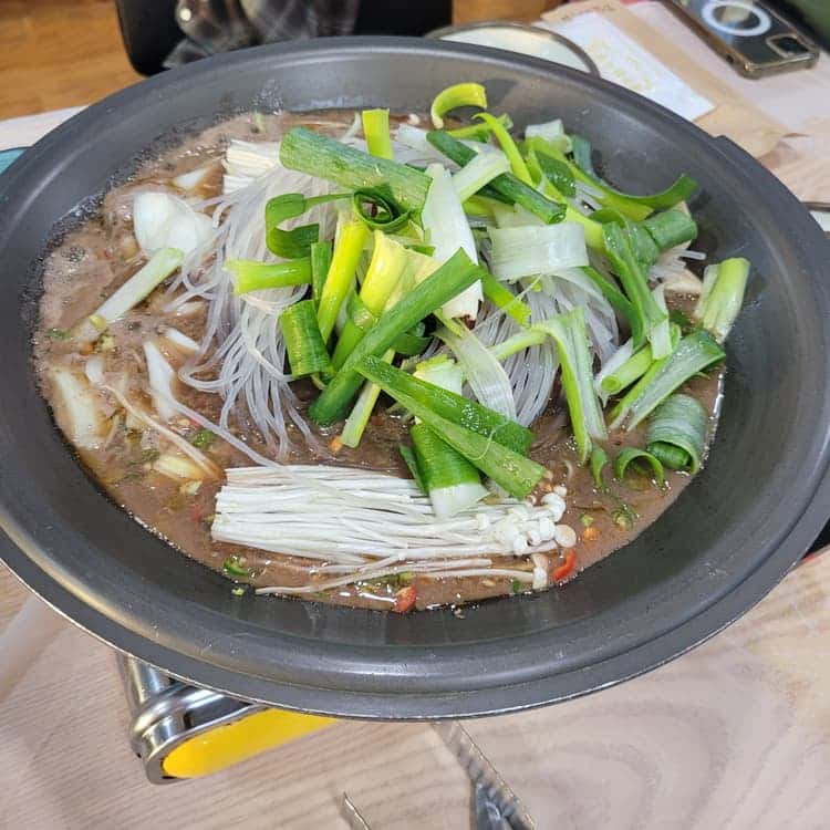 feed image 2