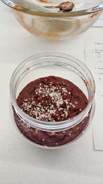 feed image 3