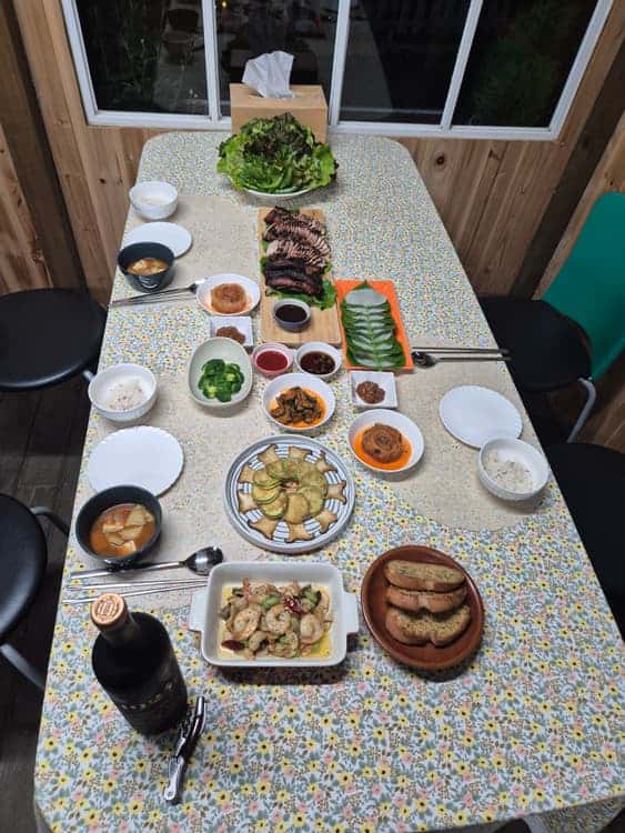 feed image 2