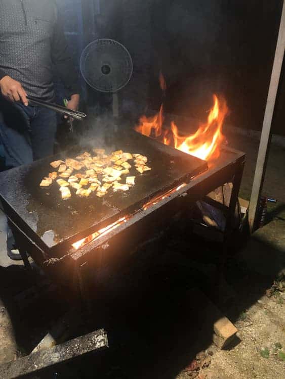 feed image 1