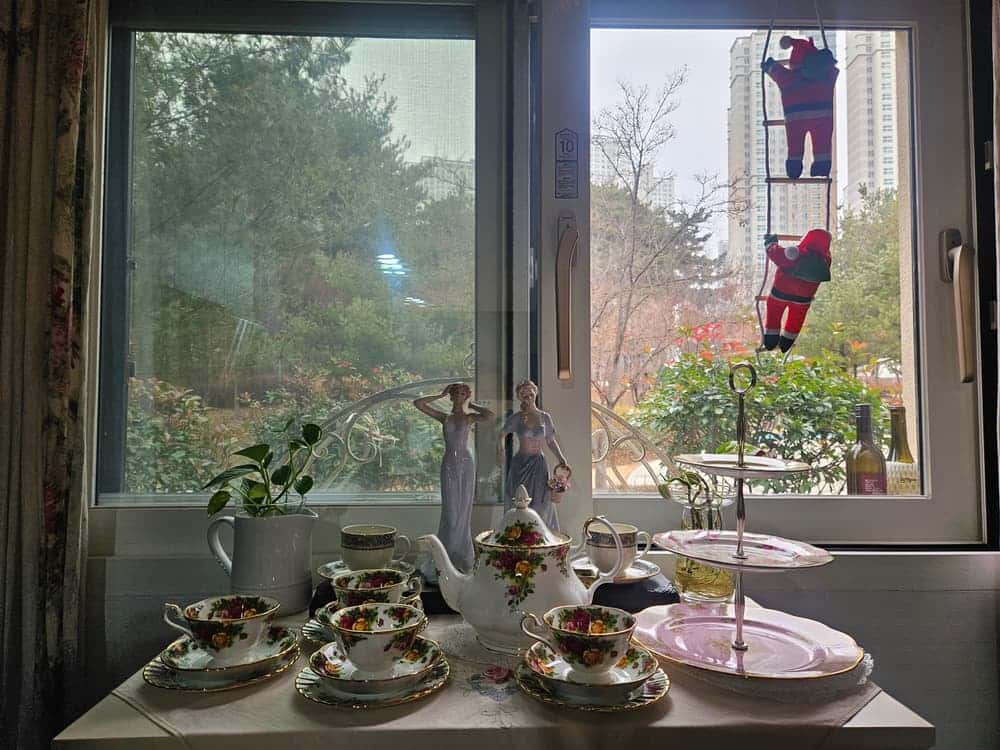 feed image 3