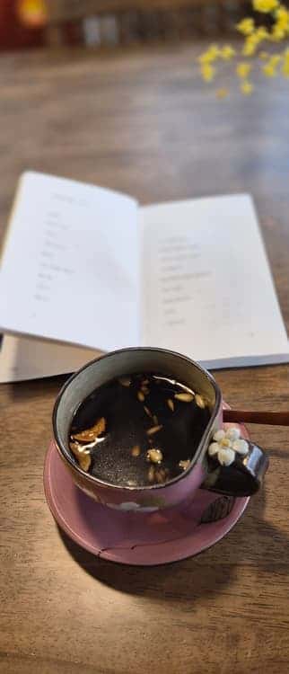 feed image 1