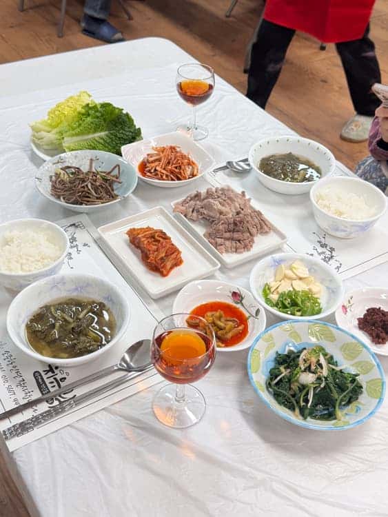feed image 1