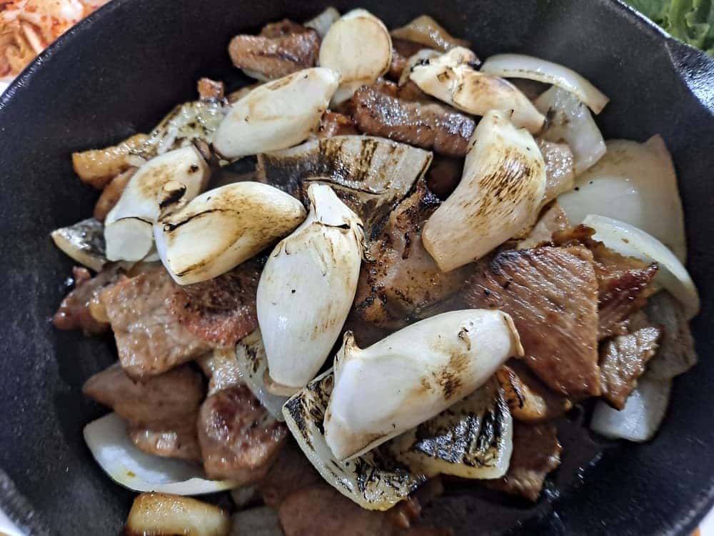 feed image 1