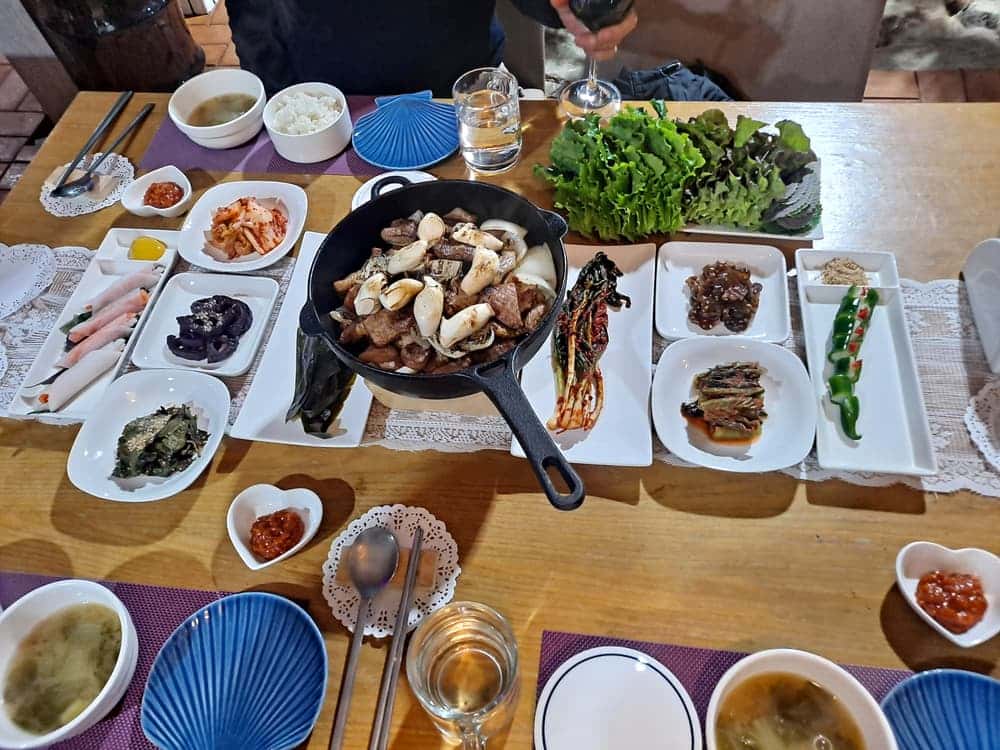 feed image 3