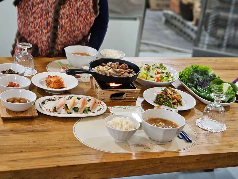 feed image 2