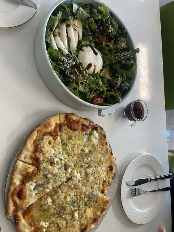 feed image 3