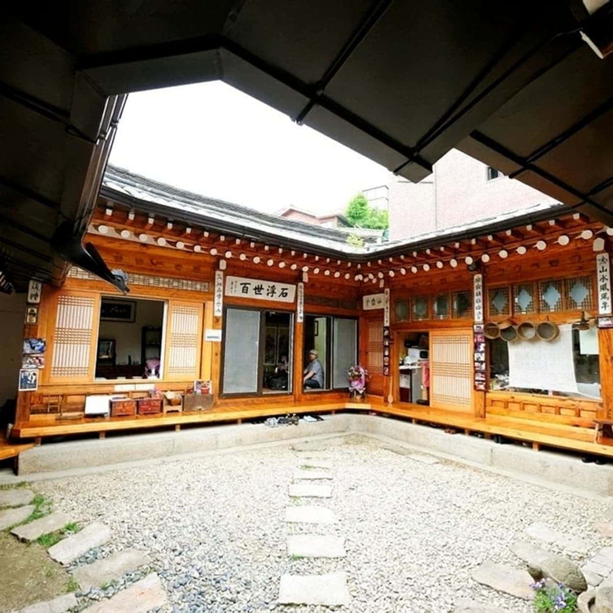 [鐘路] 築80年の韓屋でベストセラー作家と本を書くの写真7