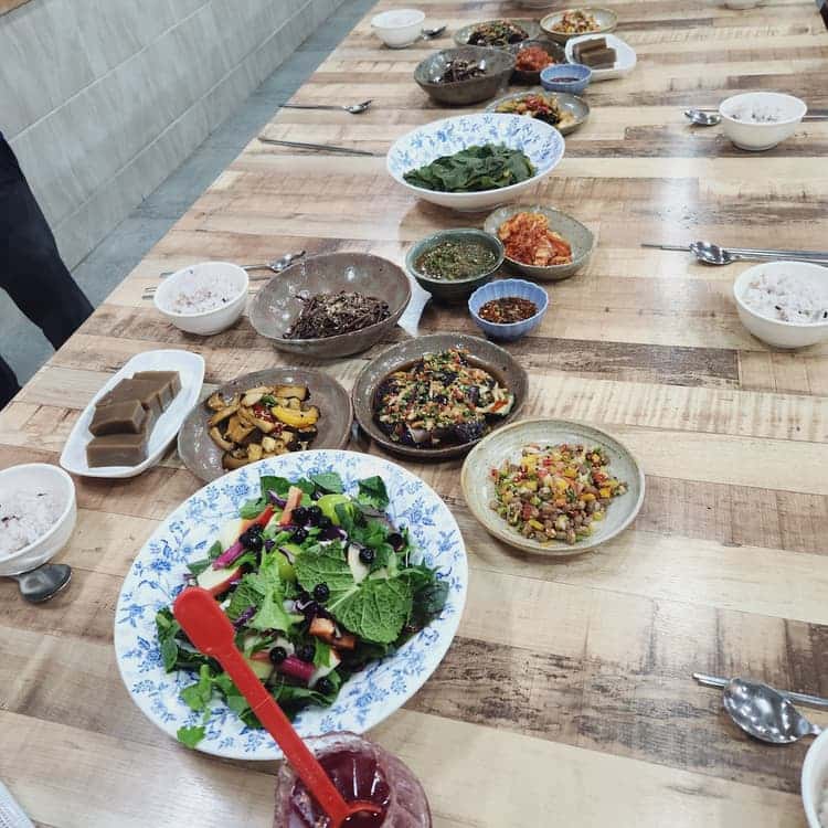 feed image 4