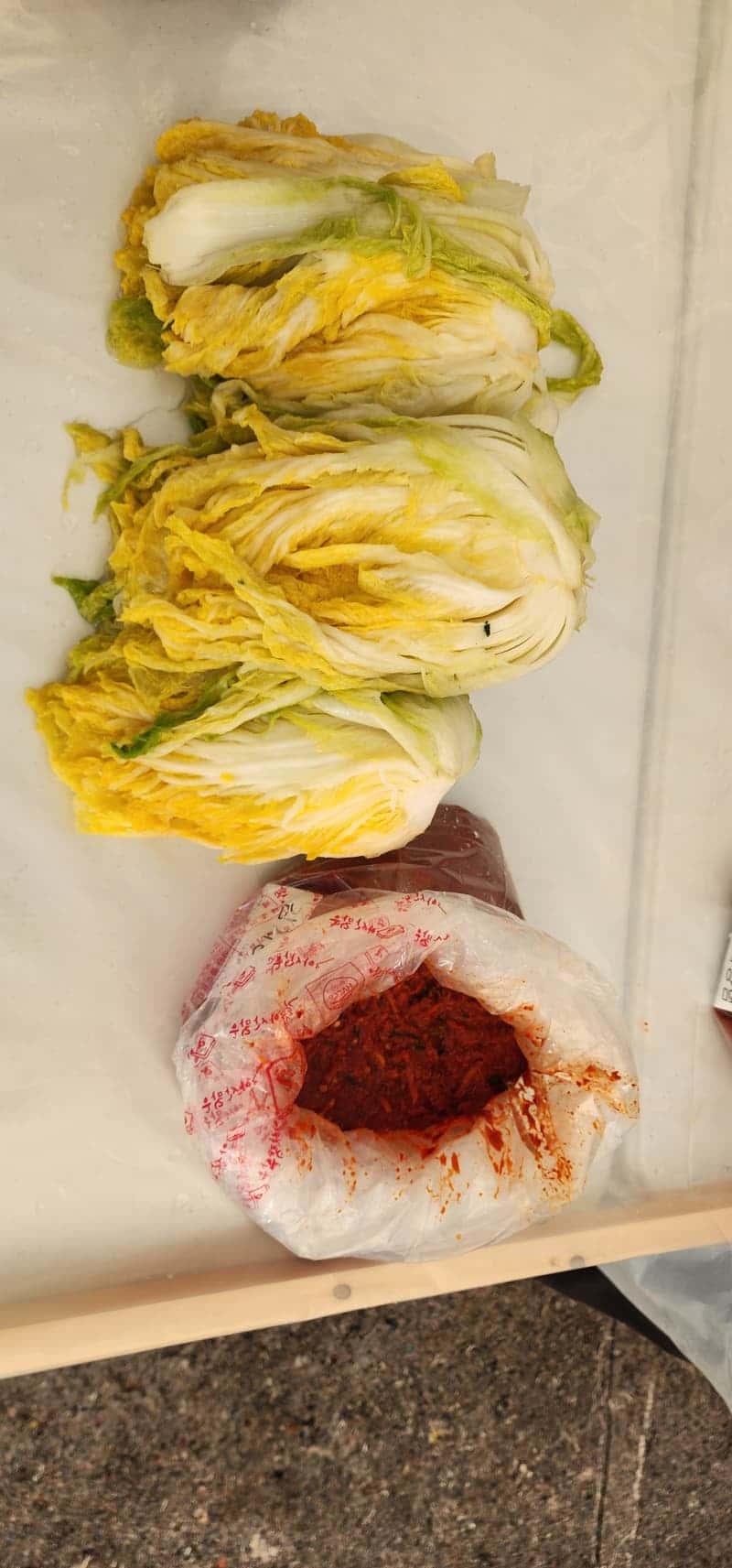 feed image 1
