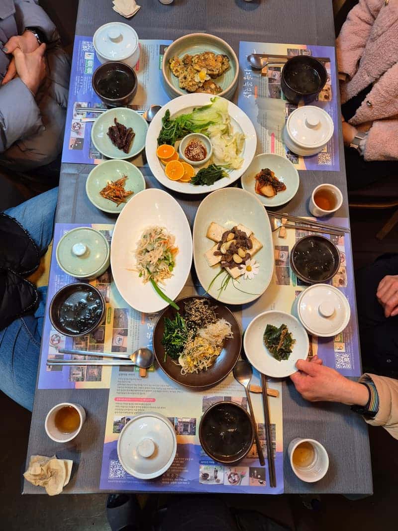feed image 3