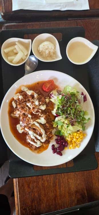feed image 3