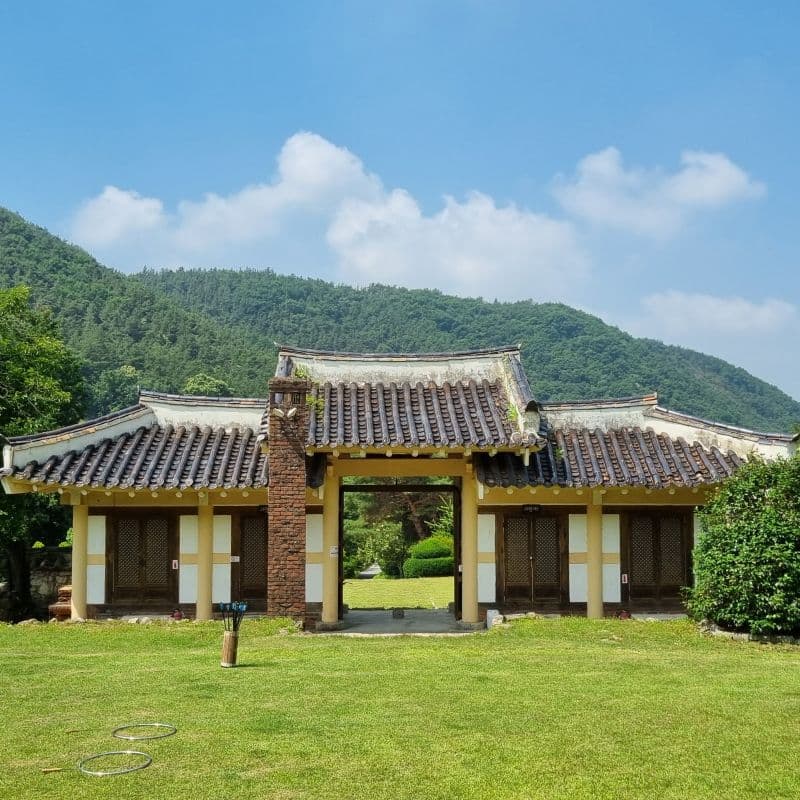 [완주] 대한민국 8대 명당, 공연관람+숲해설+식사2끼 사진 3