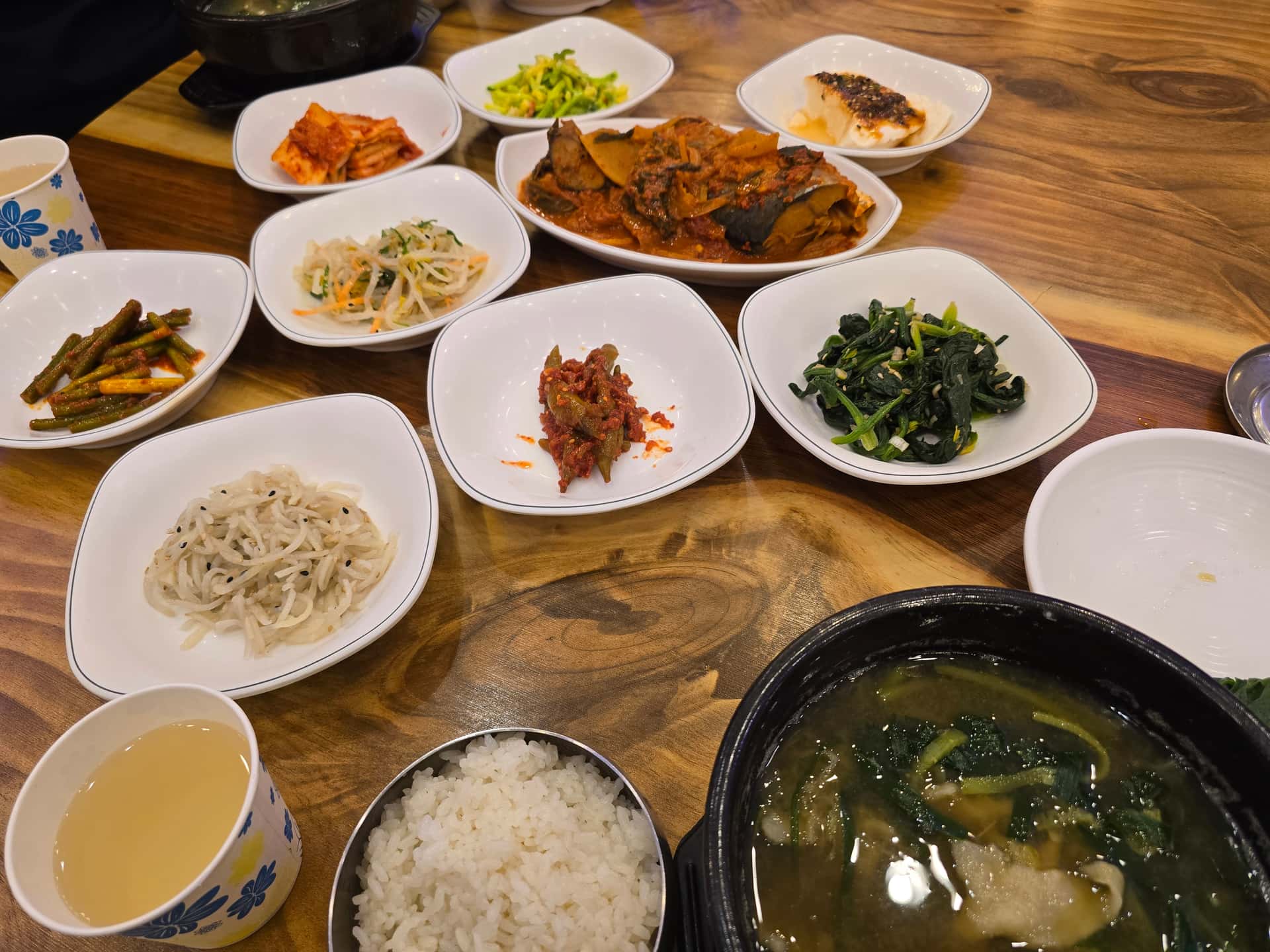 feed image 1