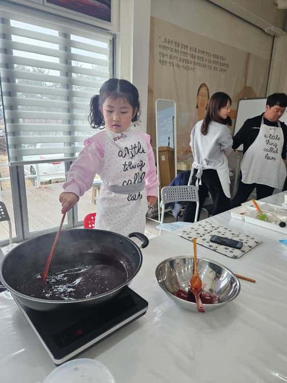 feed image 2