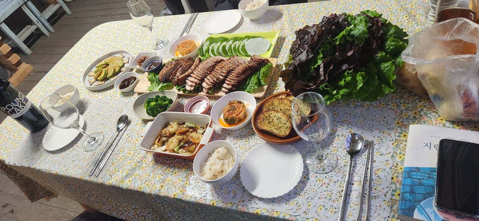 feed image 1