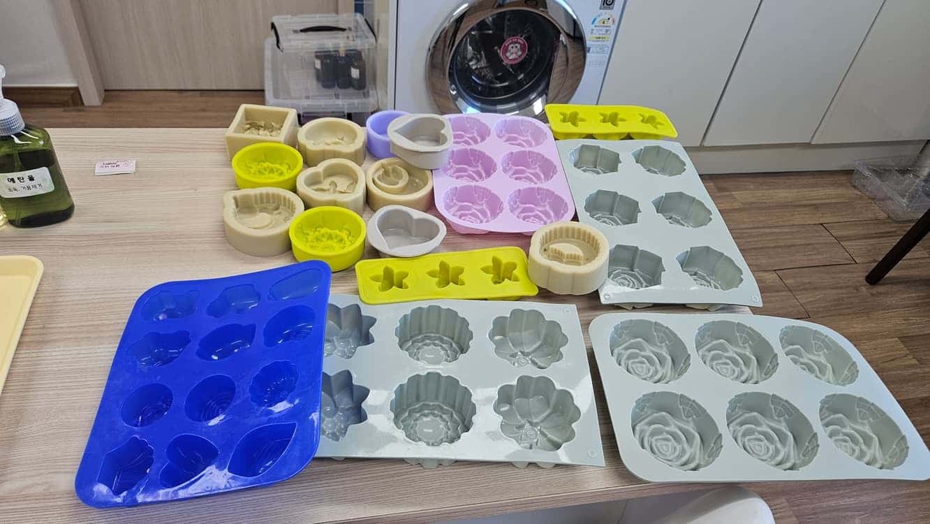 feed image 1