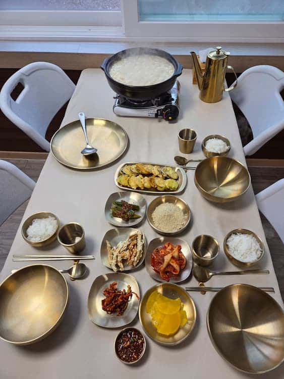 feed image 4
