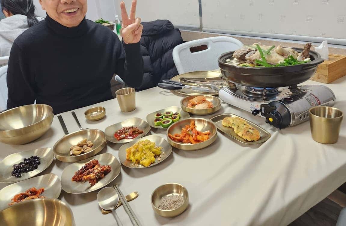 feed image 1