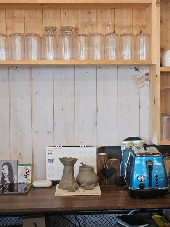 feed image 4