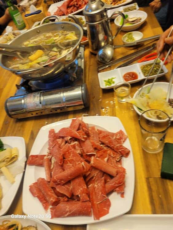 feed image 3