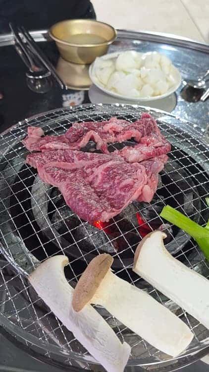 feed image 1