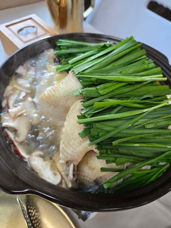 feed image 2