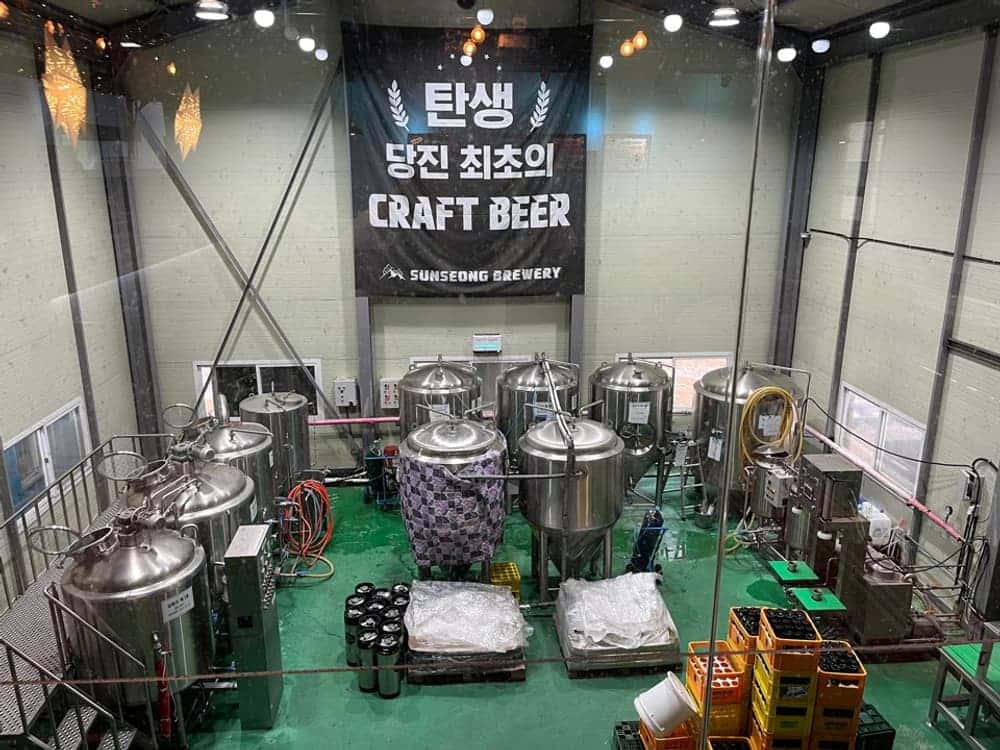 feed image 1