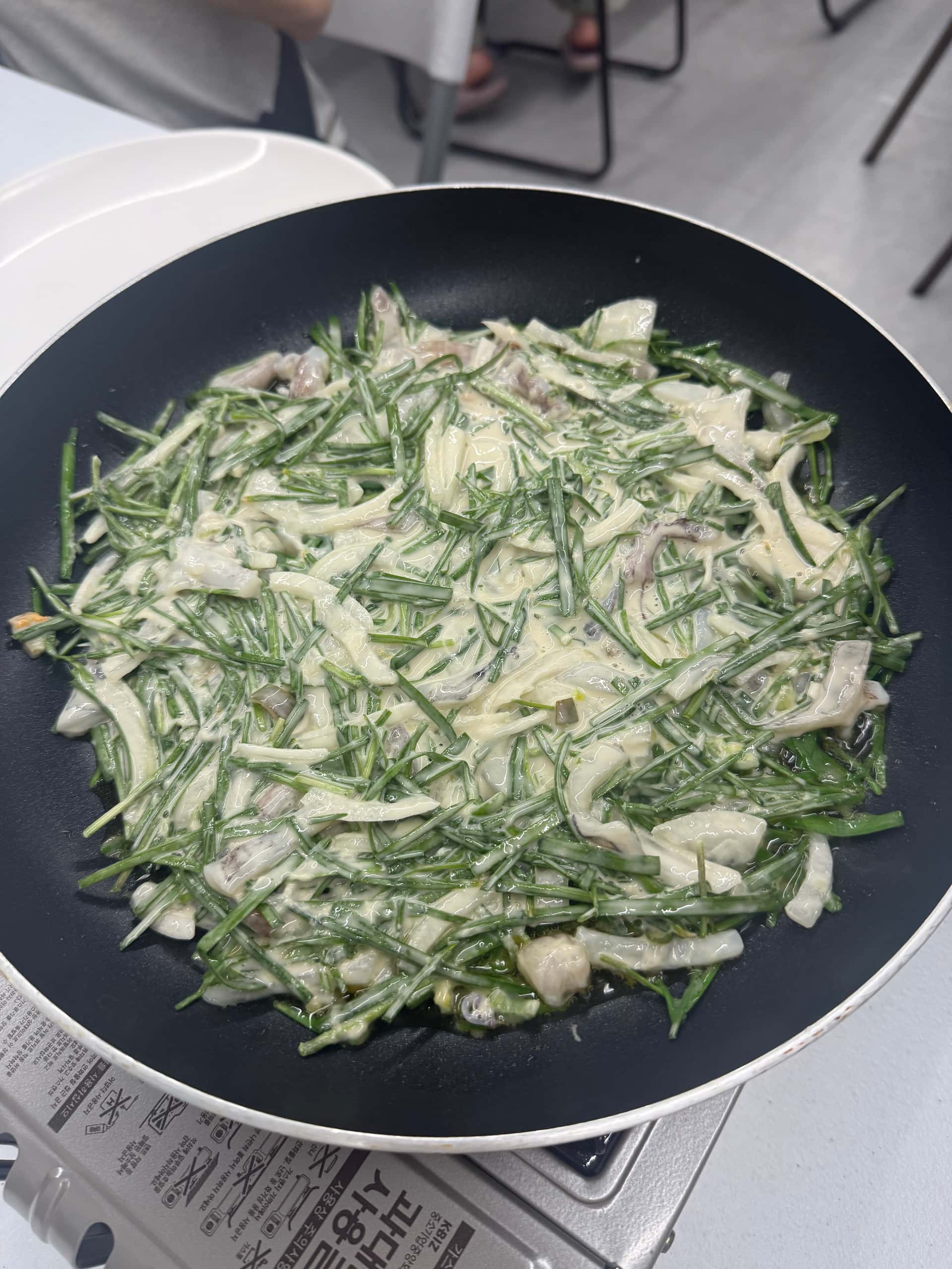 feed image 2