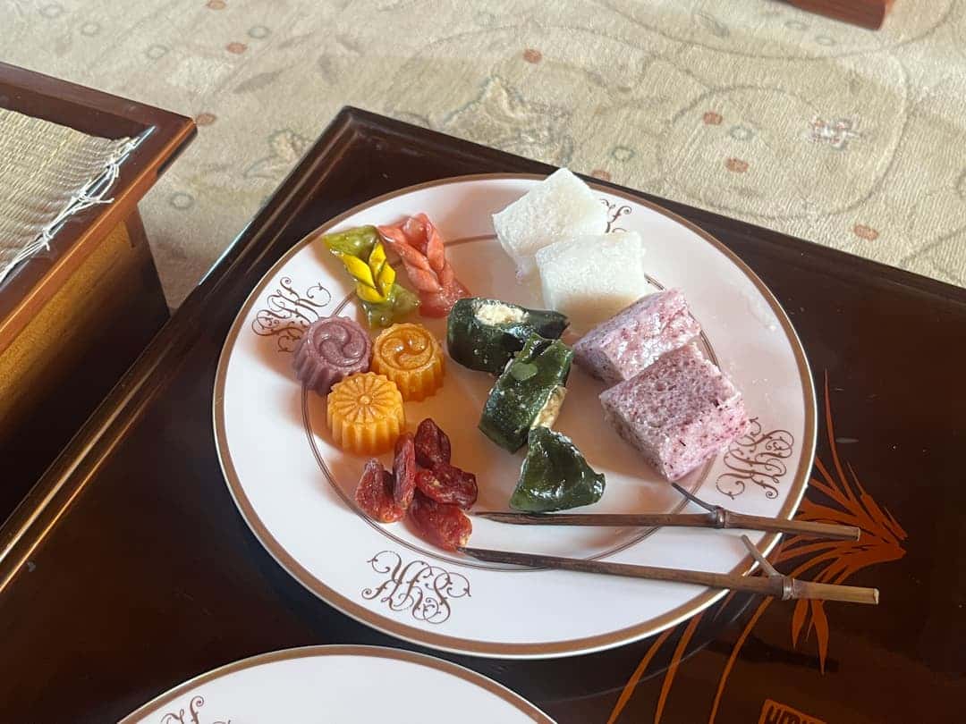 feed image 1