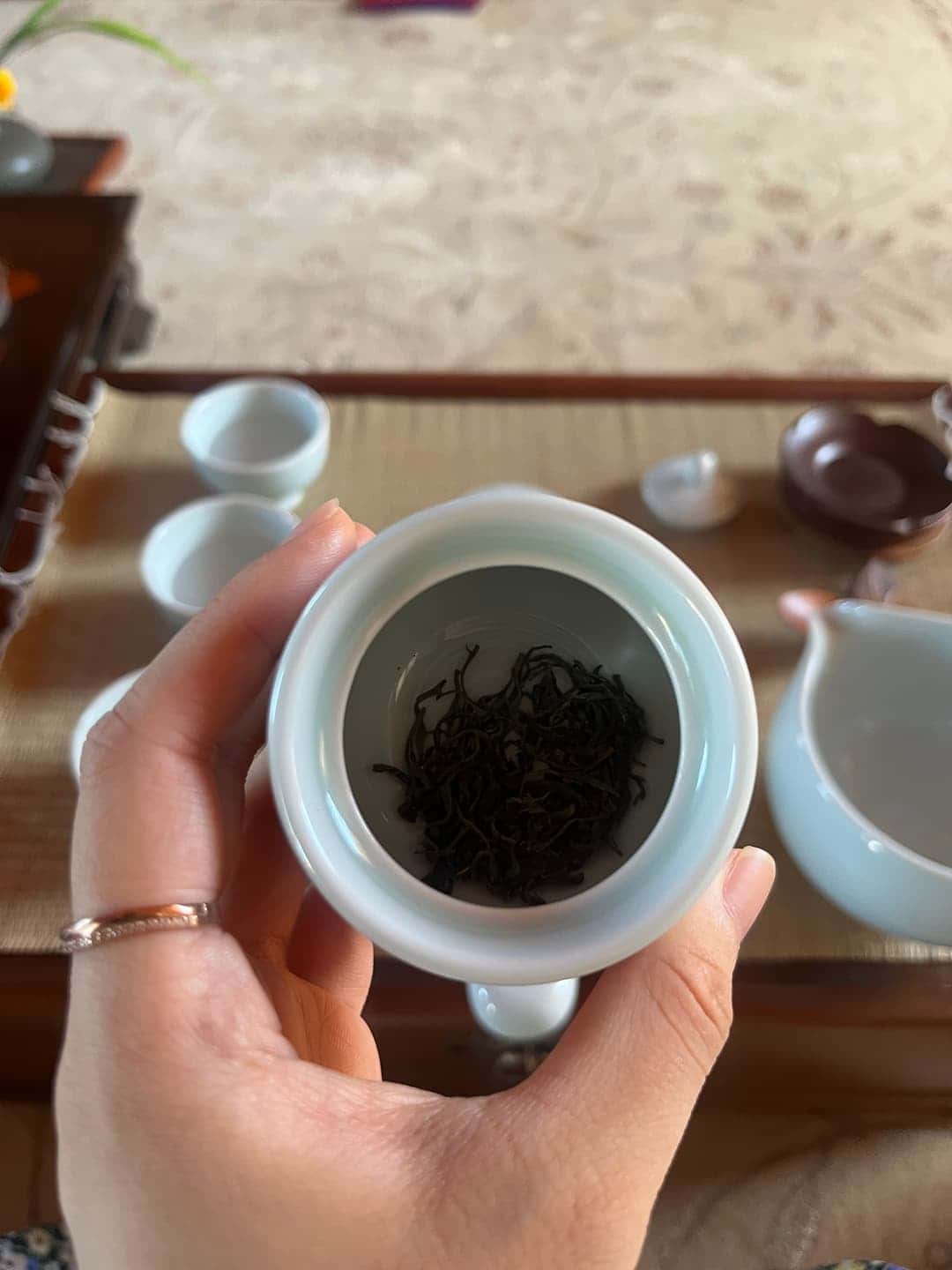 feed image 3