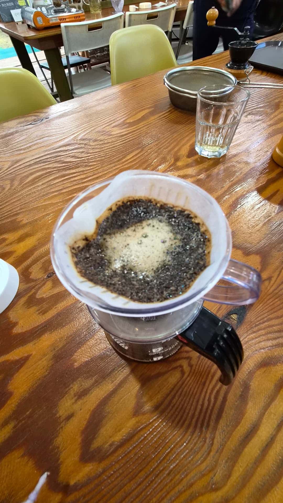 feed image 4