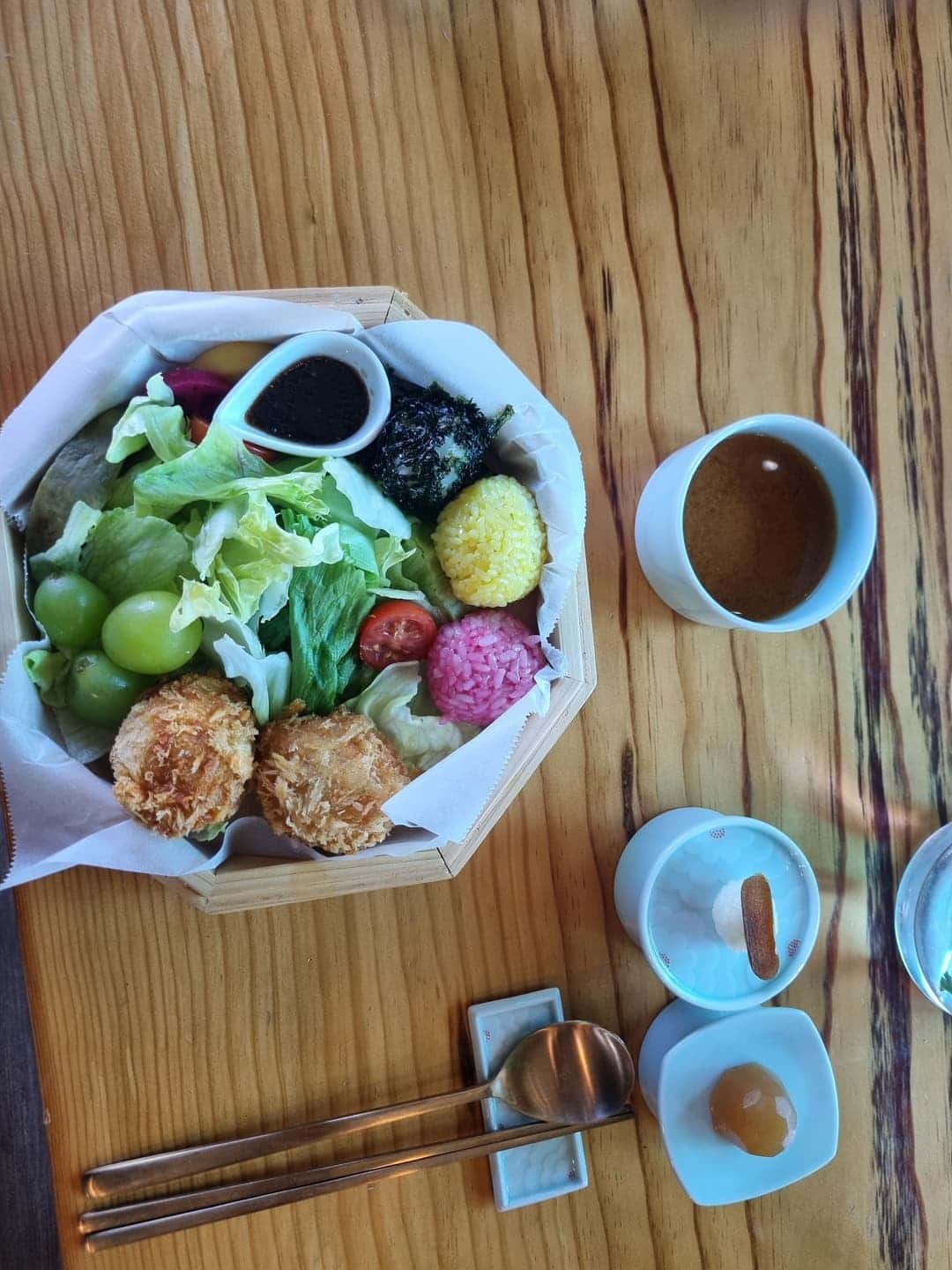 feed image 2