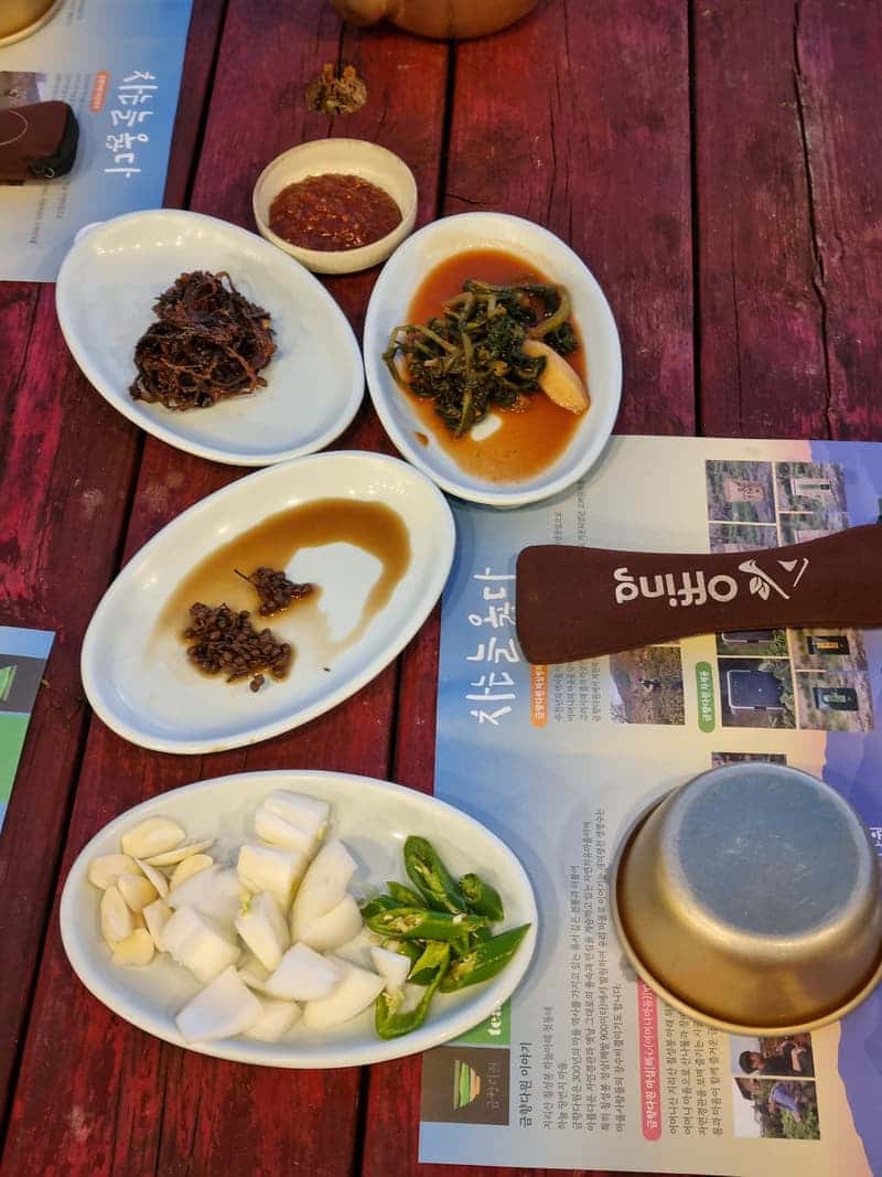 feed image