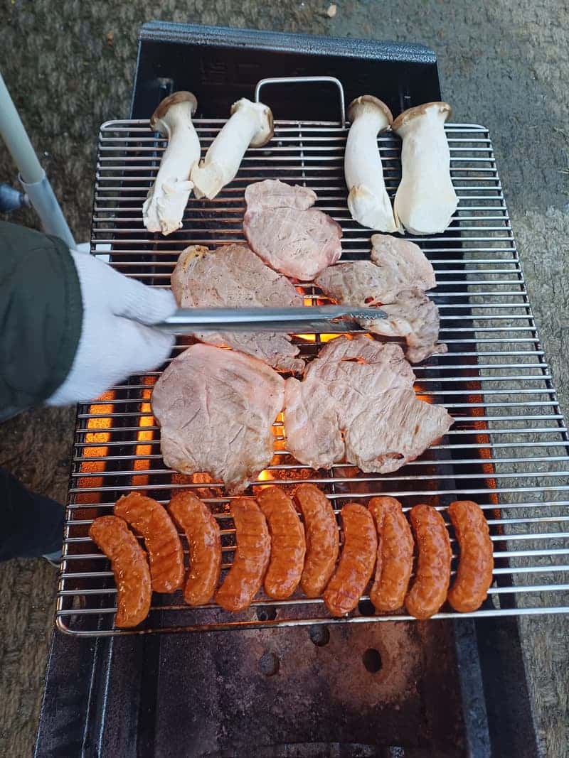 feed image 2