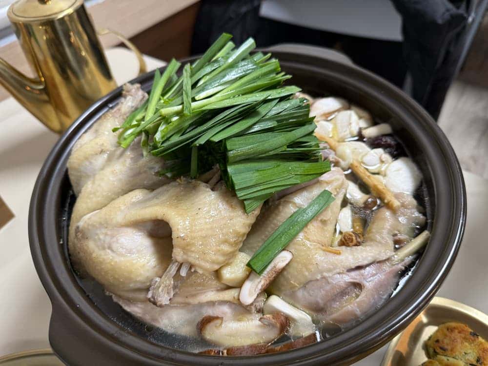 feed image 1