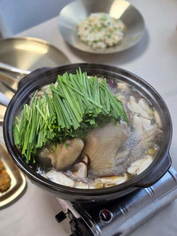 feed image 2
