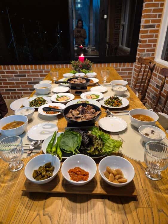 feed image 3